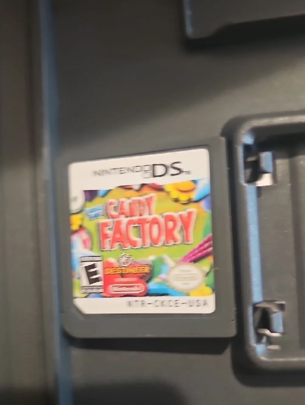 Nintendo DS Candy Factory – Green & Pink Cover Artwork Book Included